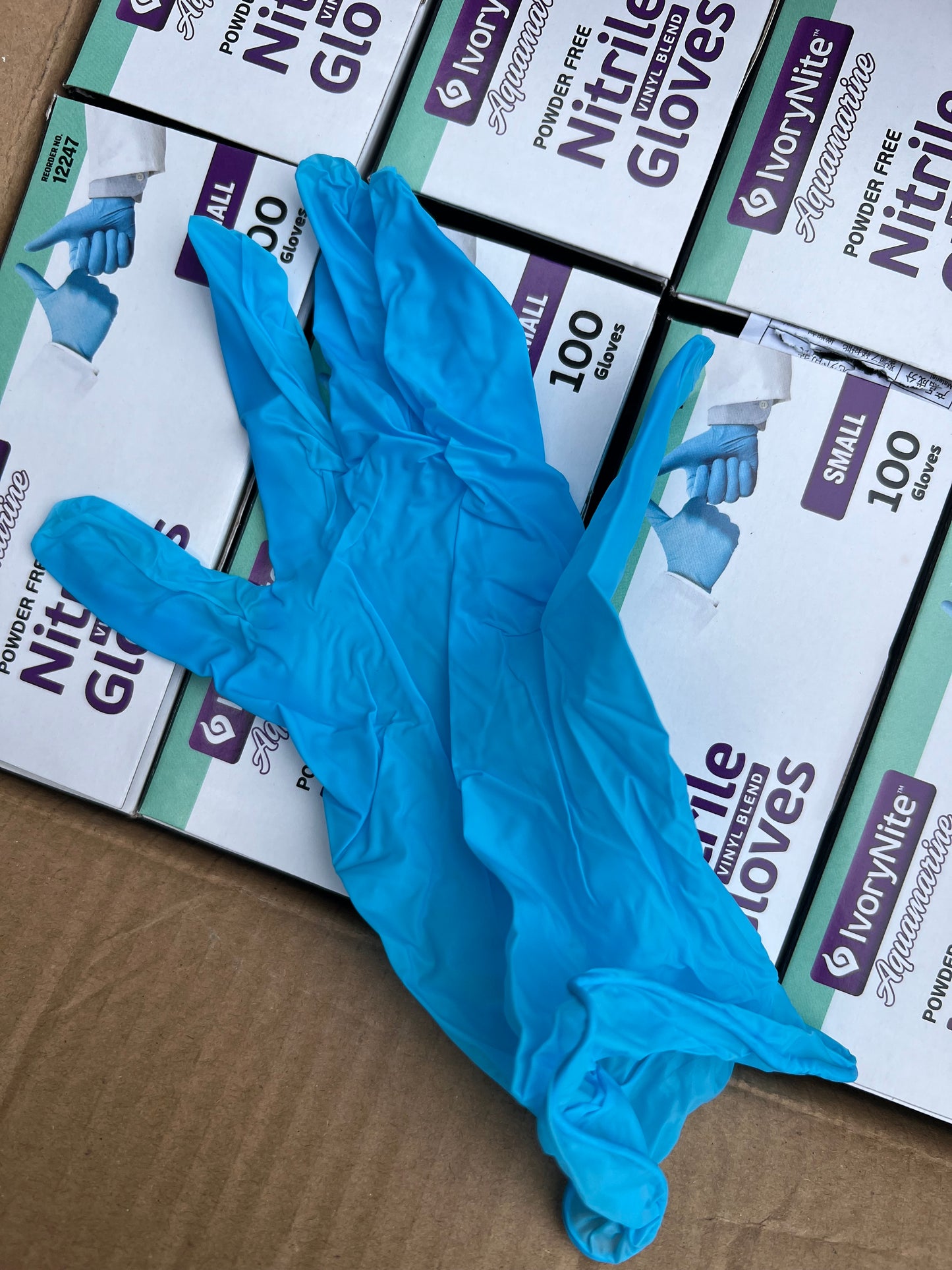 IVORYNITE AQUAMARINE NITRILE/ VINYL BLEND (S)